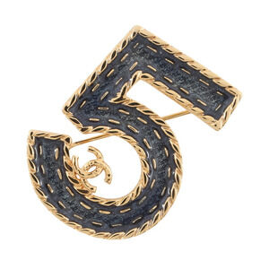 Chanel Brooch No. 5 I24 P CHANEL BROACH